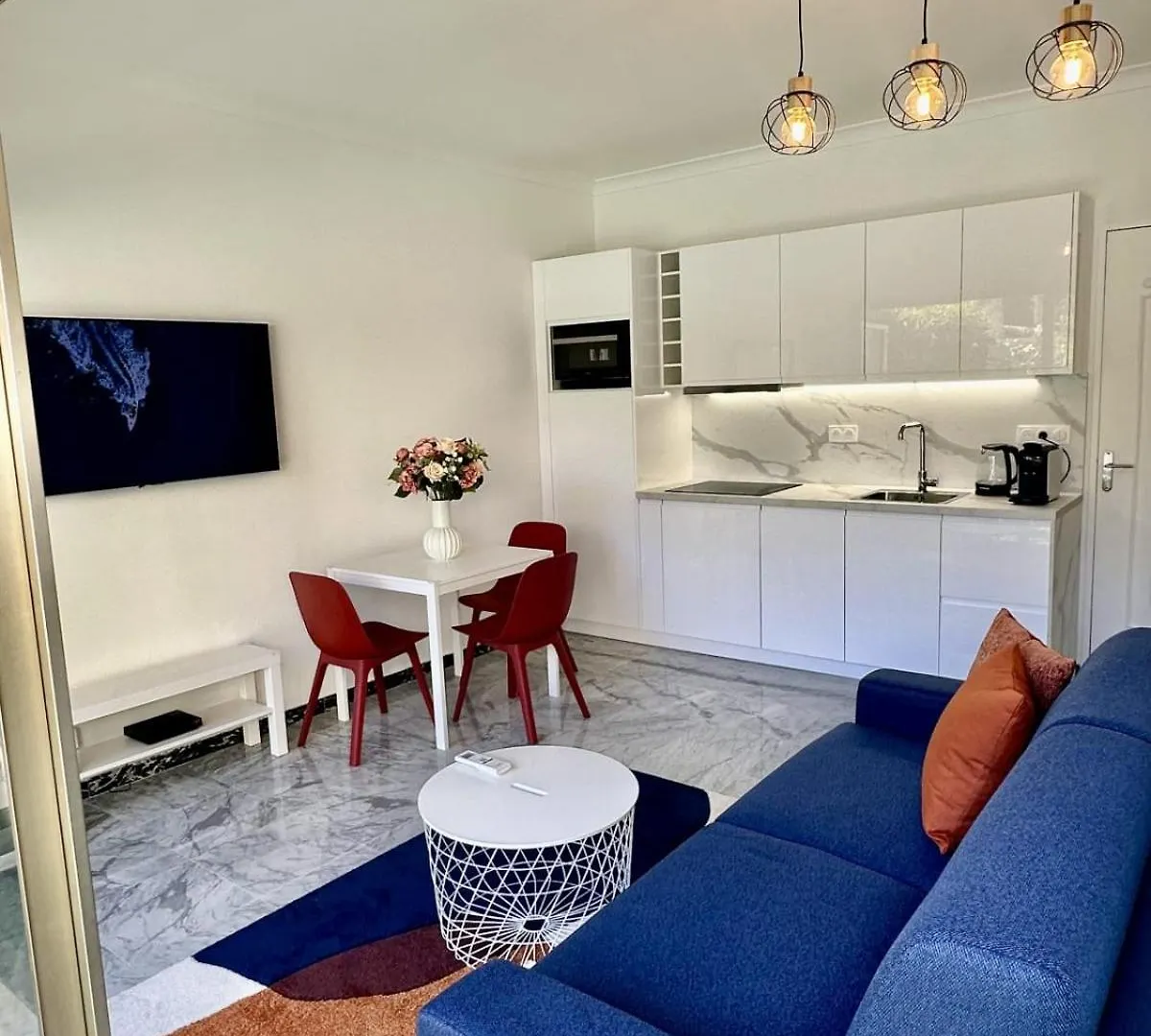 Apartment T2 Close To The Beach Antibes