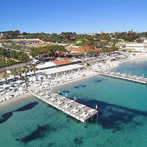  Appartement 2 Pièces Au Cœur Du Cap D'antibes